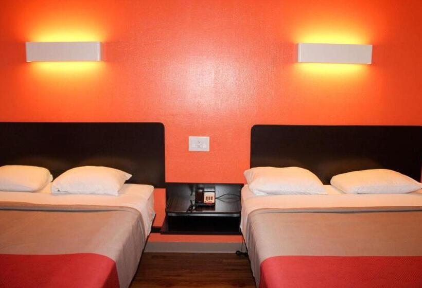 Номер Стандарт, Motel 6 Rosenberg, Tx