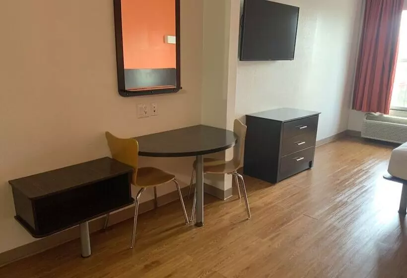 スイート, Motel 6 Rosenberg, Tx