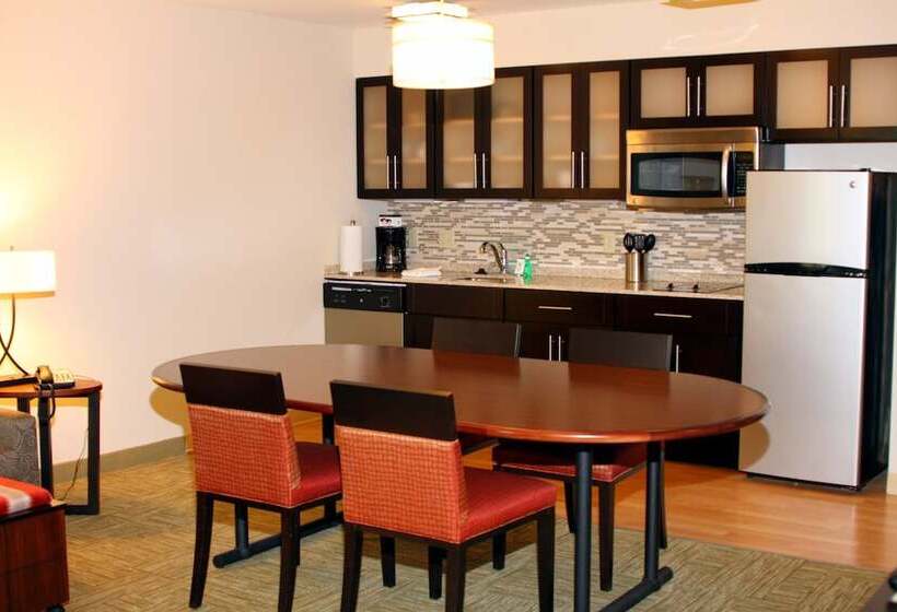 Люкс, Staybridge Suites Syracuse Liverpool, An Ihg