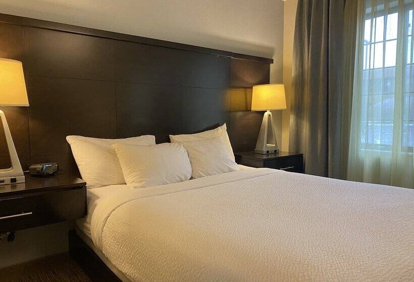 Люкс 2 Спальни, Staybridge Suites Syracuse Liverpool, An Ihg