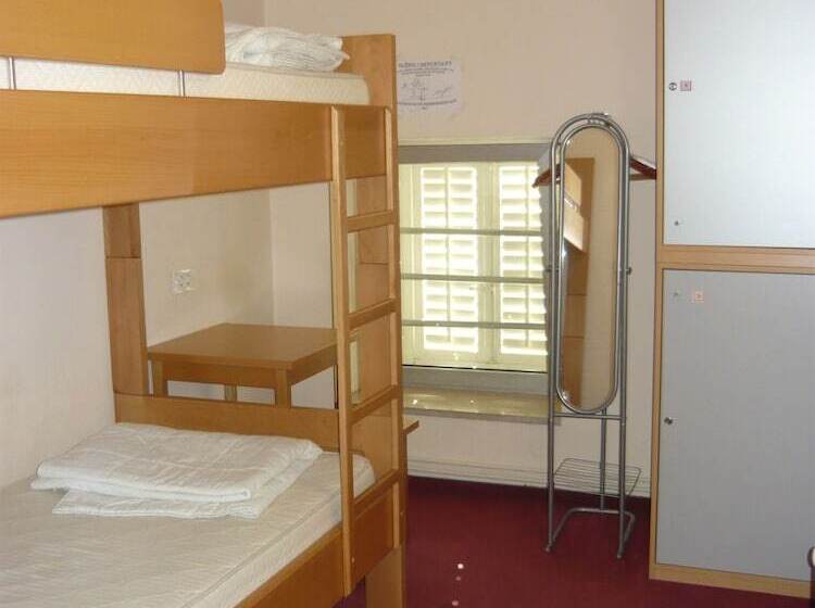 Номер Стандарт, Hi Hostel Rijeka