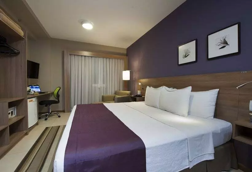 デラックスルーム, Comfort Hotel Sertãozinho