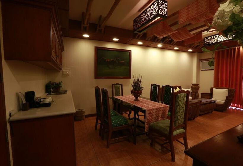 سوئیت پرزیدنت, Java