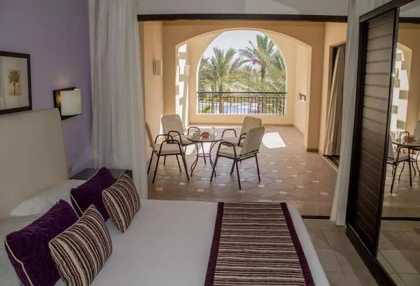Suite Queen Bed, Jaz Neo Saraya Palms