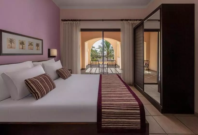 Suite Queen Bed, Jaz Neo Saraya Palms