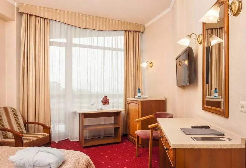 اتاق استاندارد یک نفره, Kyiv