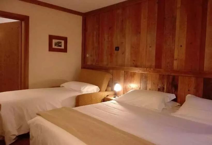 Standard Kolmen Hengen Huone, Le Miramonti Hotel Restaurant & Wellness