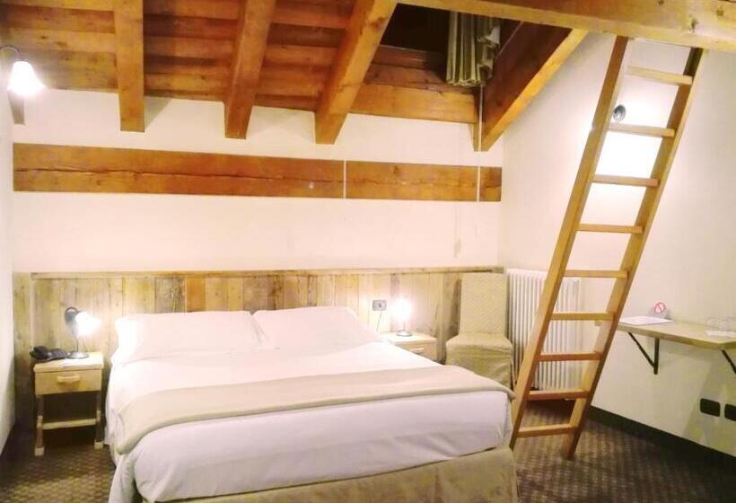 غرفة قياسية ثلاثية, Le Miramonti Hotel Restaurant & Wellness