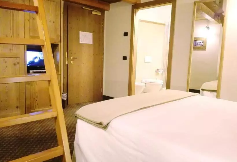Standard Kolmen Hengen Huone, Le Miramonti Hotel Restaurant & Wellness