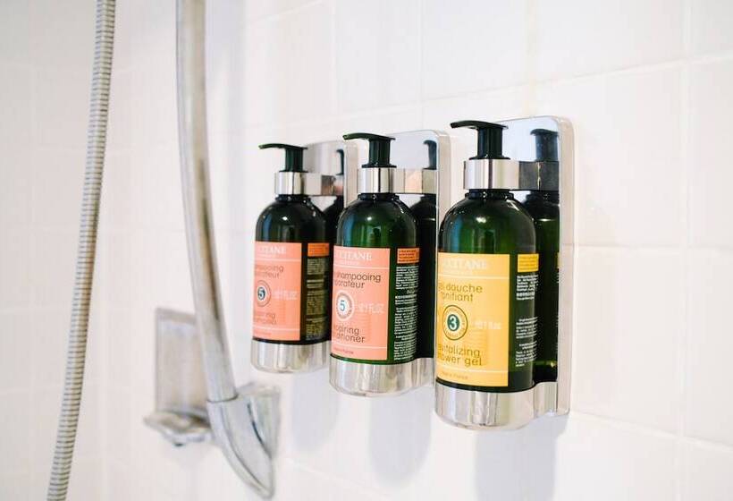 اتاق استاندارد, Nikko Guam