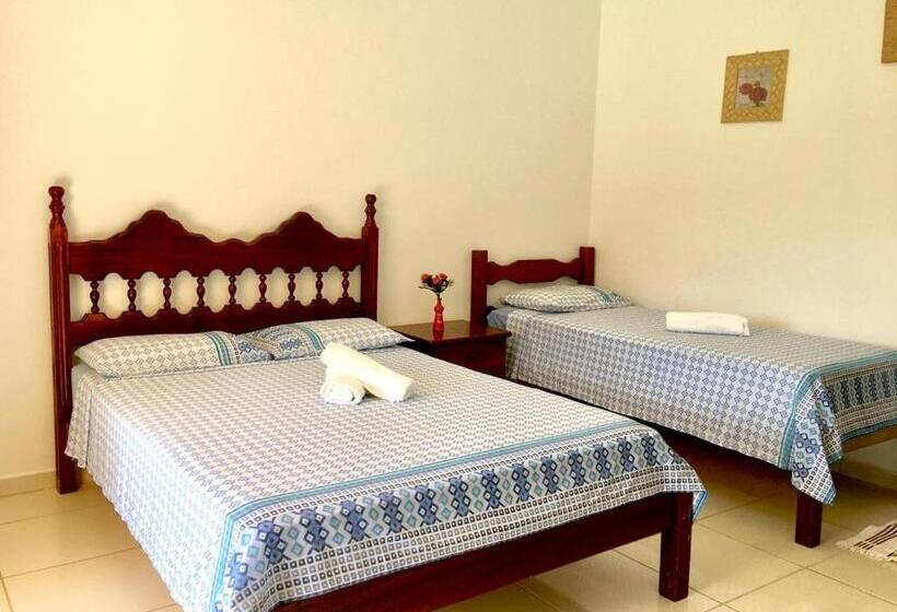 스탠다드 트리플 룸, Pousada Recanto Do Teimoso