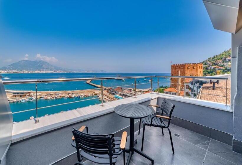 海景套房, Numa Port