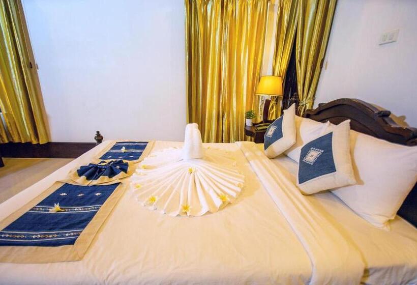 اتاق استاندارد, Treasure Hotel Laos