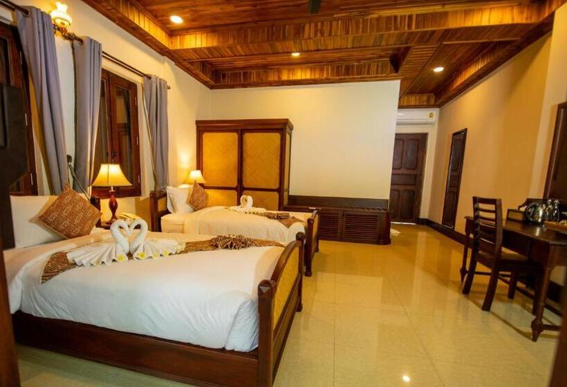 اتاق لوکس, Treasure Hotel Laos