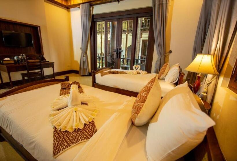 اتاق لوکس, Treasure Hotel Laos