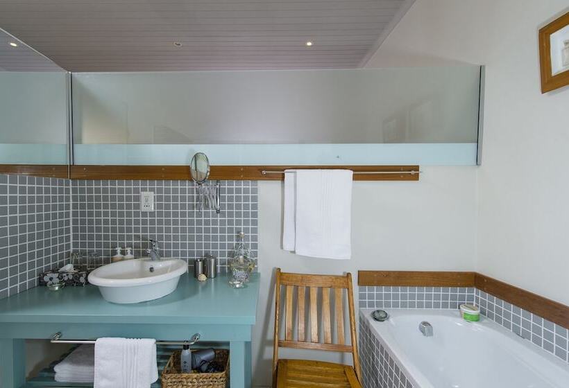 חדר סטנדרט, Whalesong Lodge