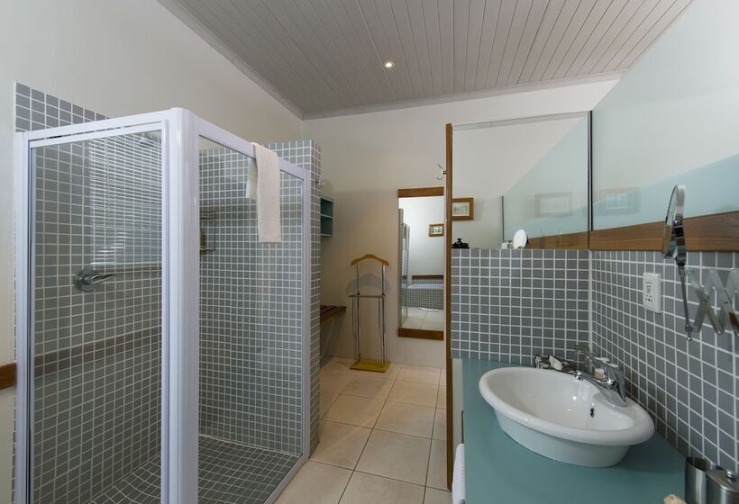 חדר סטנדרט, Whalesong Lodge