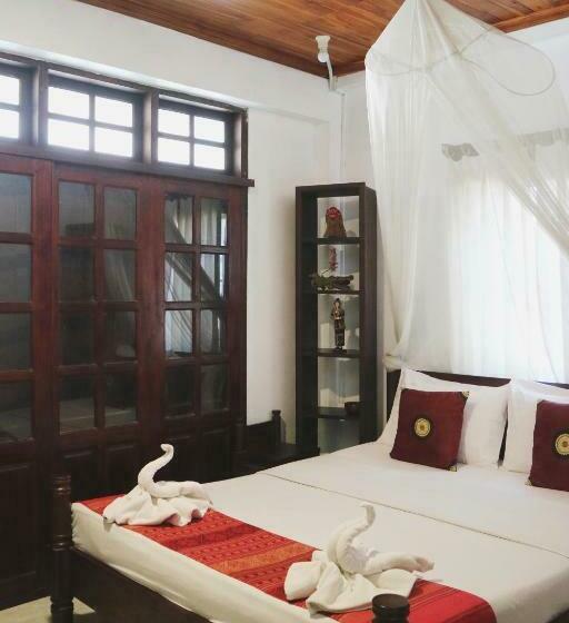اتاق استاندارد, Villa Senesouk Luang Prabang