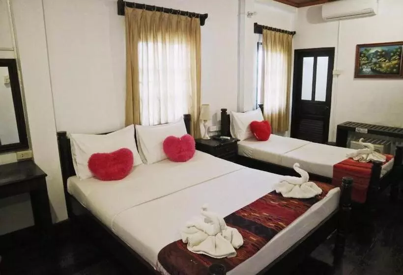 スーペリアトリプルルーム, Villa Senesouk Luang Prabang
