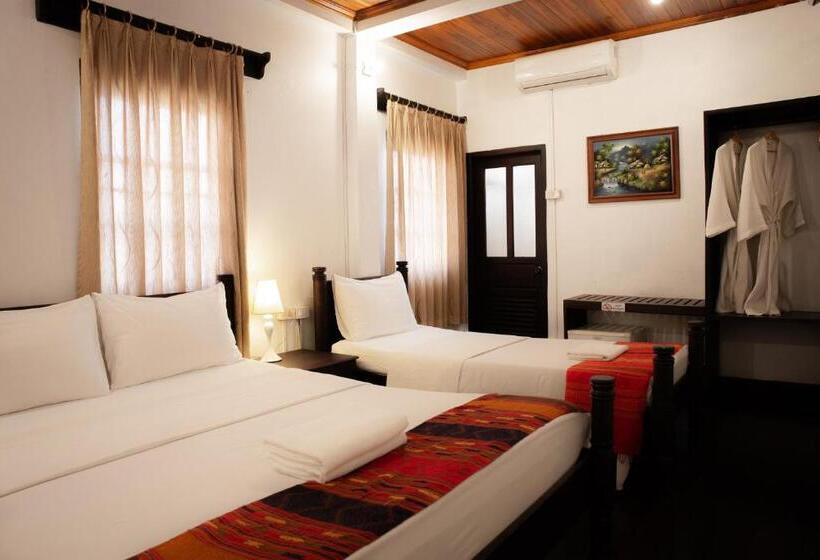 اتاق سوپریور سه تخته, Villa Senesouk Luang Prabang