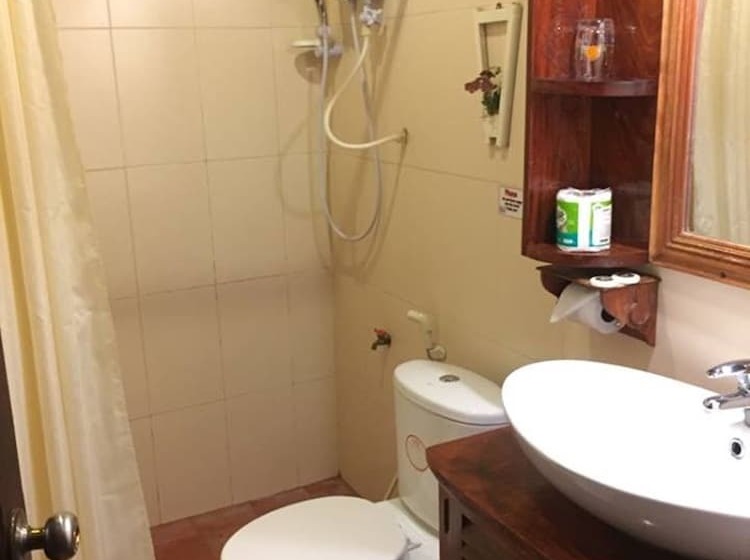 اتاق سوپریور سه تخته, Villa Senesouk Luang Prabang