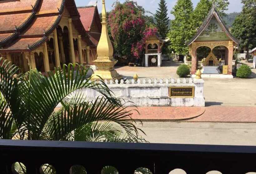 اتاق سوپریور سه تخته, Villa Senesouk Luang Prabang