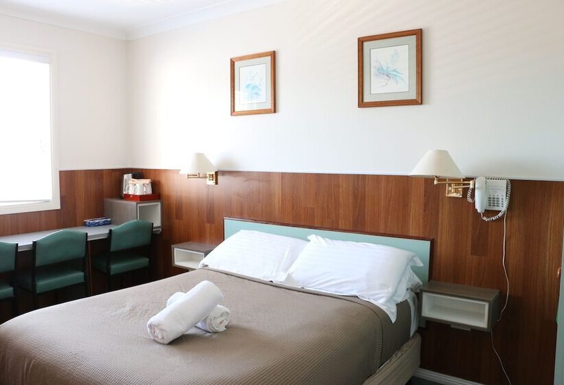 اتاق خانوادگی پایه, Hobart Tower Motel