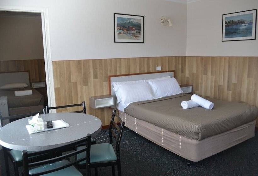 패밀리 룸, Hobart Tower Motel