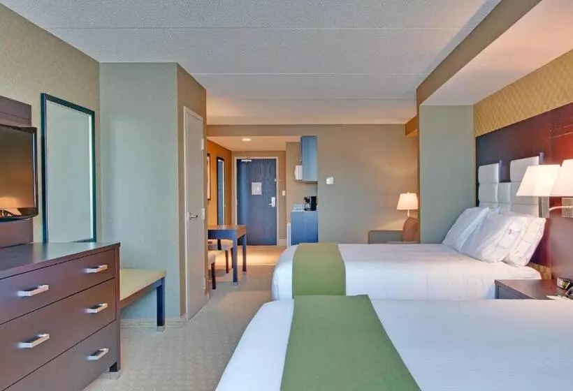 スイート, Holiday Inn Express & Suites Ottawa West Nepean, An Ihg