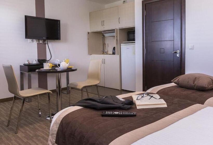 Апартаменты 1 Спальня, Zenitude Swiss Apparthotels