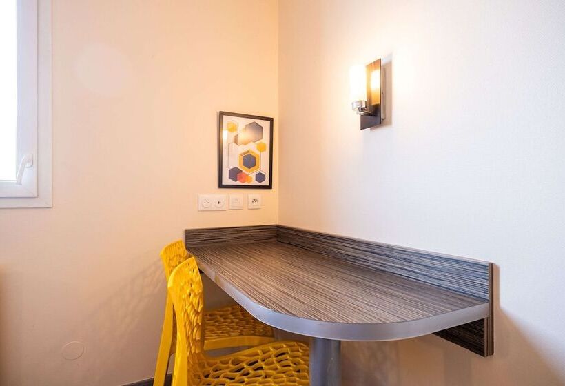 Номер Стандарт, Comfort Hotel Dijon Sud   21600 Longvic