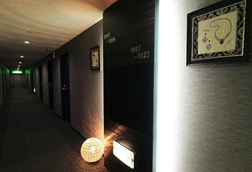 ダブルベッドのベーシックルーム, Emisia Tokyo Tachikawa