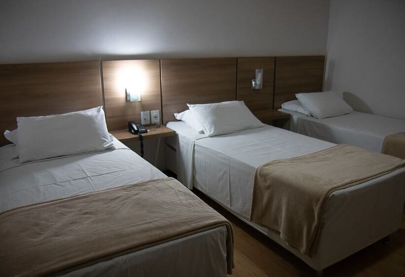 标准三人间, Maximus Business