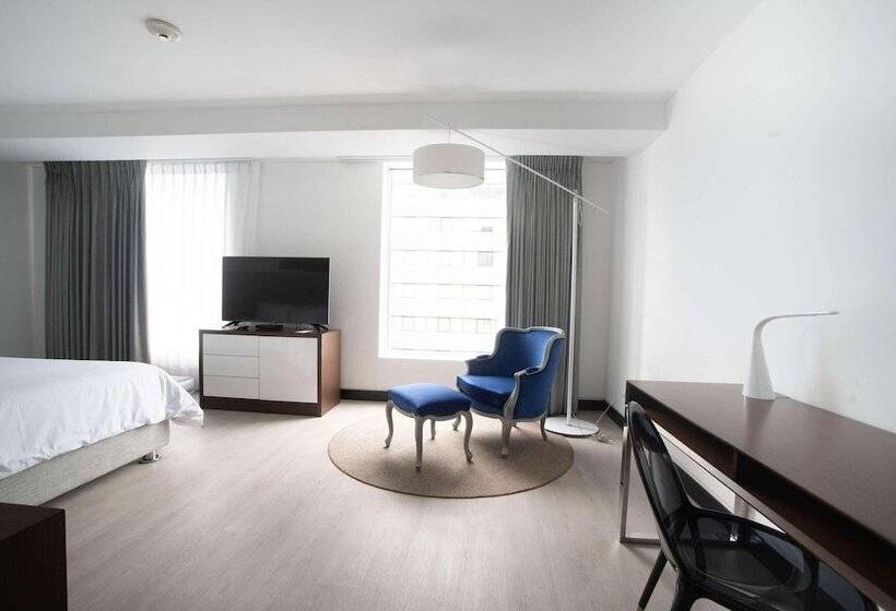 스탠다드 스튜디오 더블 침대, Radisson Hotel Decapolis Miraflores