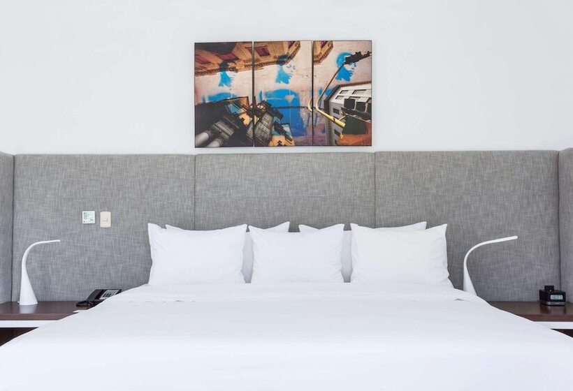 اتاق پرمیوم, Radisson Hotel Decapolis Miraflores