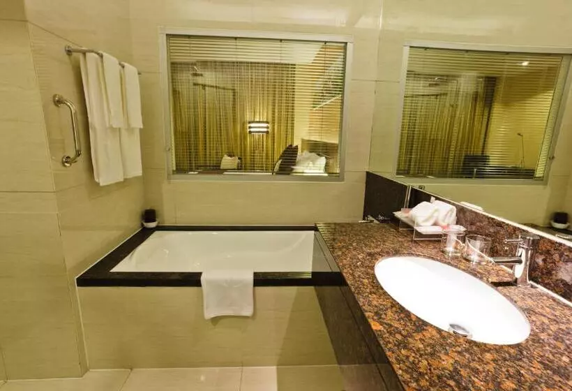 エクゼクティブルーム, Ramada By Wyndham Manila Central