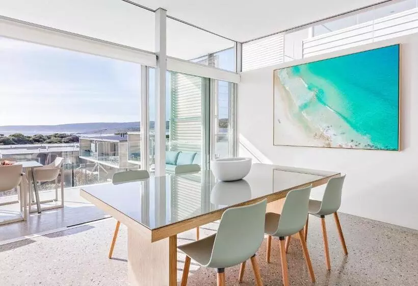 オーシャンビューのデラックス１ベッドルームビラ, Smiths Beach Resort