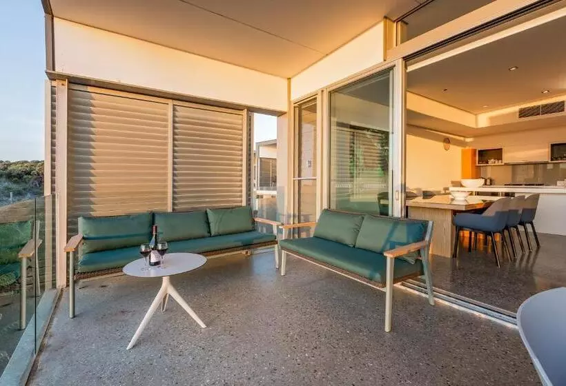 オーシャンビューの１ベッドルームビラ, Smiths Beach Resort
