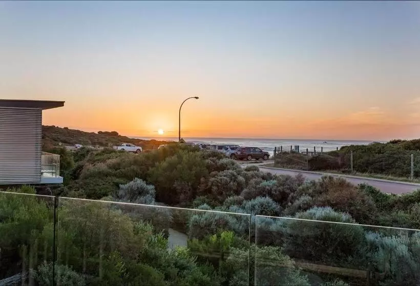オーシャンビューの１ベッドルームビラ, Smiths Beach Resort