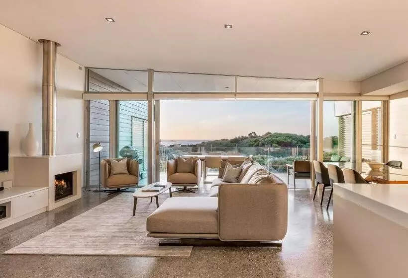 オーシャンビューの１ベッドルームビラ, Smiths Beach Resort