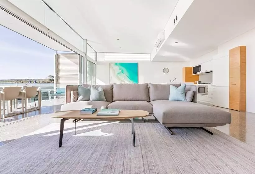 デラックスビラの１ベッドルーム, Smiths Beach Resort