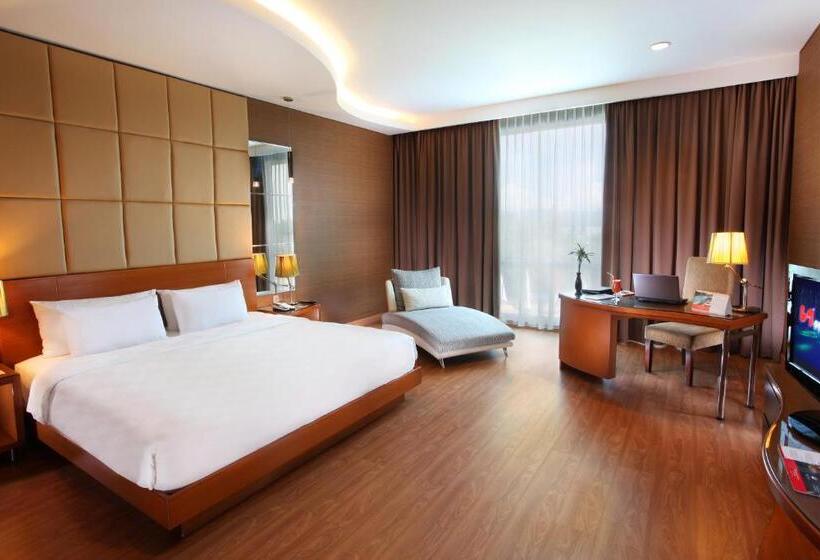 سوییت اجرایی, Swiss Belhotel Kendari