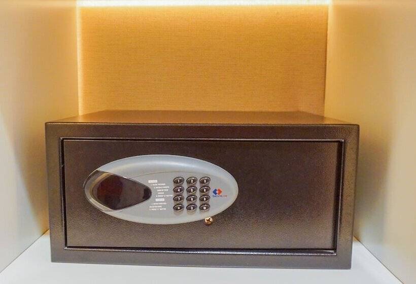 小型套房, Swiss Belhotel Kendari