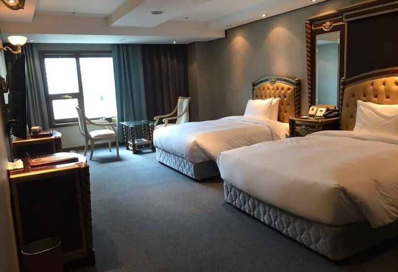 Quarto Deluxe, The Koryo