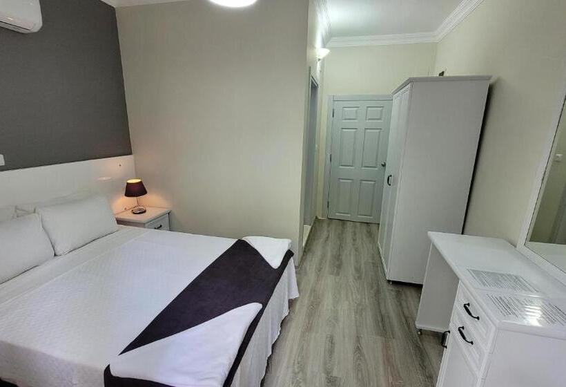 اتاق اکونومی, Canada Hotel & Bungalows