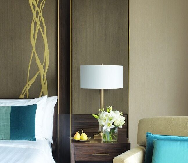 غرفة ديلوكس مزودة بشرفة, Anantara Eastern Mangroves Abu Dhabi