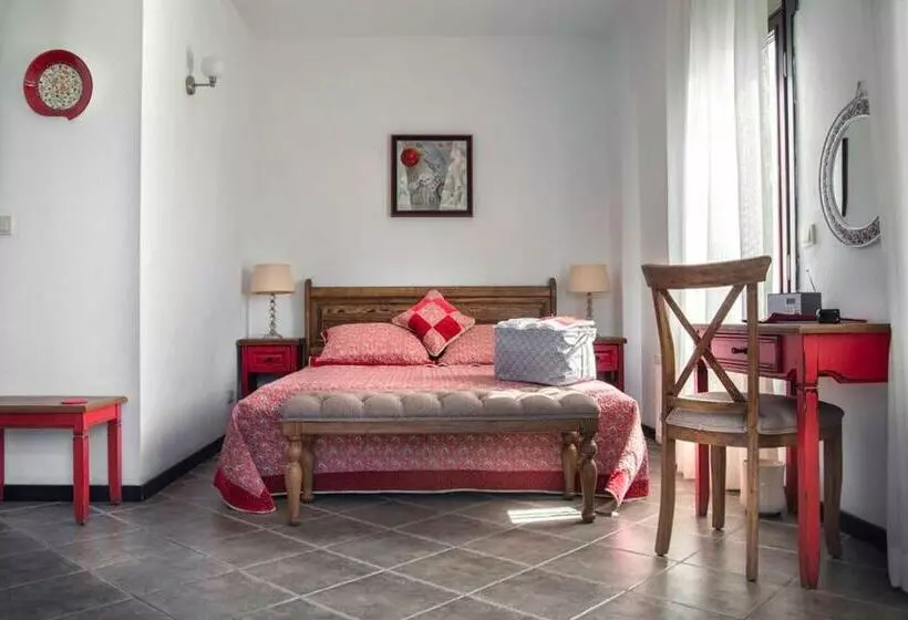Perhehuone, Artemis Selcuk Suites