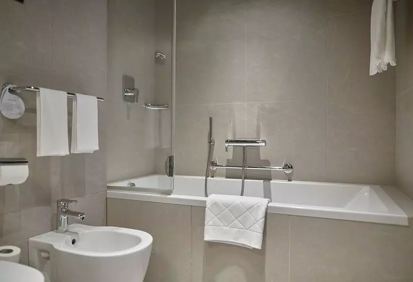 اتاق دوبلکس, Domina St. Petersburg
