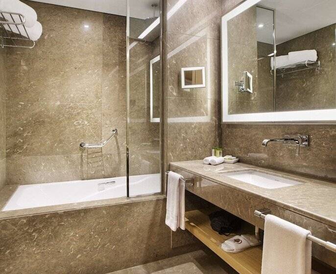 سوییت دوبلکس, Doubletree By Hilton Istanbul Avcilar