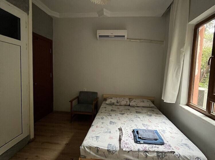 اتاق استاندارد, Erkal Pension